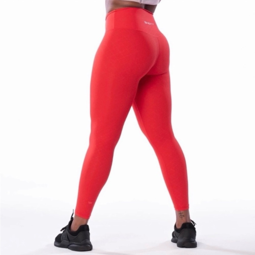 SHEFIT Boss Leggings